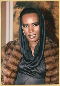 Grace Jones - Rara foto originale firmata di persona - Parigi 1986 - COA - Foto 1 di 1
