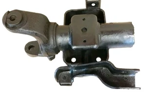2000-2004 Ford F250 F350 Dana 50 Or Dana 60 Right Hand U Bolt Track Bar Bracket - Picture 1 of 4