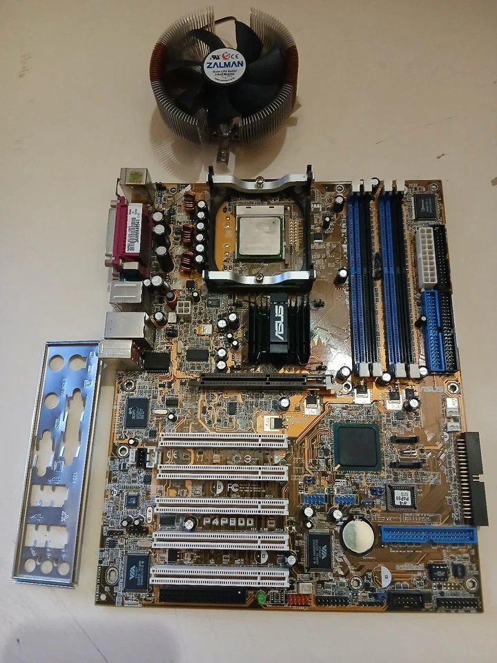 Carte mère ASUS P4P800 + Pentium 4 3GHz + Ventirad Zalman – Socket 478 Testé ok - Photo 1/4