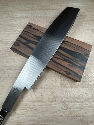 Serra de puxar japonesa (Kataba Anabiki Nokogiri) 330mm.  Forjado à mão.  NOS. - Imagem 1 de 4