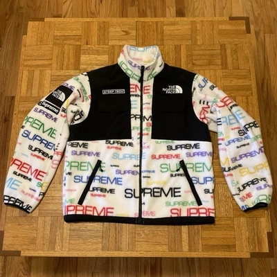 Chaqueta polar Supreme The North Face Steep Tech para hombre pequeña con logotipo ¡USADA EN EXCELENTE ESTADO! Foto 1 de 4