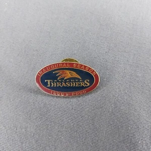 Hockey Inaugural Season Atlanta Thrashers 1999-2000 Reversjacke Mütze Pin - Bild 1 von 2