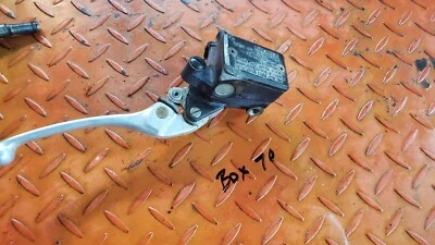 Honda Interceptor VF1000R 1985 1986 OEM cilindro maestro OEM funciona, tiene erupción Foto 1 de 3