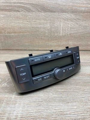 55900 05200 MB146570 3620 Denso Toyota Avensis AC AIR Conditioning CONTROL Cli - Image 1 of 4
