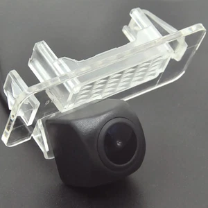 AHD/CVBS 720P Reverse Camera for Smart Fortwo 451 Four Camera License Plate - Picture 1 of 6