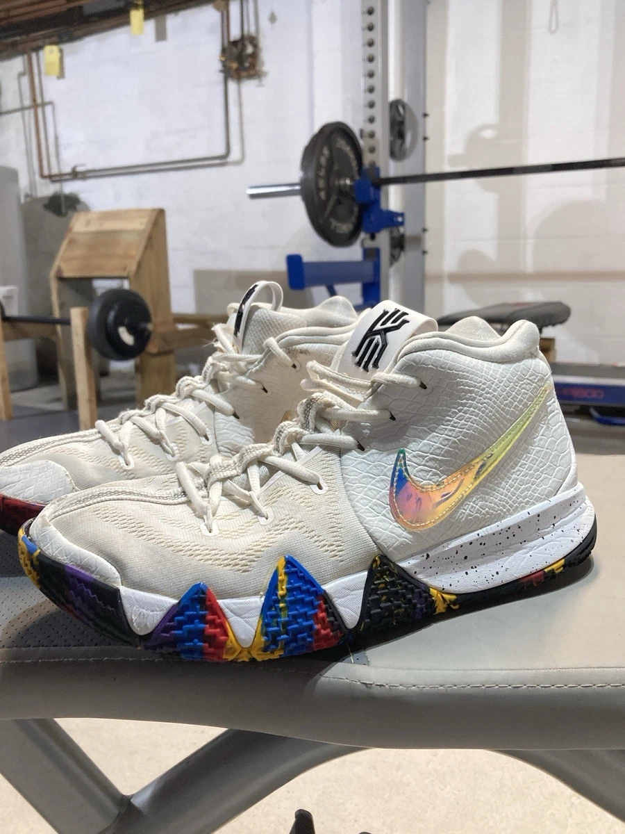 kyrie4 NCAA 28cm 新品未使用 kyrie4 NCAA 28cm 新品未使用