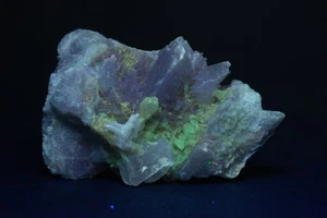 JH17133 Strontianit und Dolomit, Oberdorf, Österreich - Bild 1 von 5