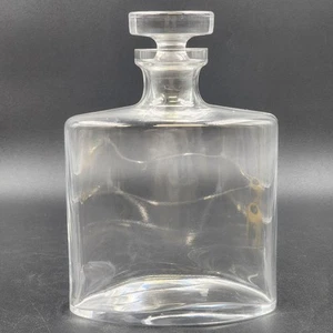 Jarra de licor ovalada de vidrio transparente Waterford con tapón Spirit Barware 6"x3"x9"h - Imagen 1 de 16