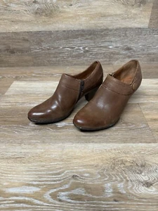 Botines para mujer BORN Calixta botones marrón cremallera lateral talla 6 - Imagen 1 de 7