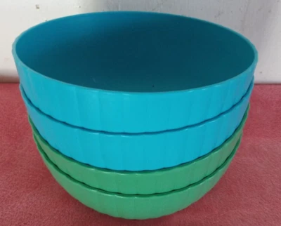 new 4  pcs Mainstays Plastic ribbed ,Cereal Bowls  cyan & green - Image 1 of 4
