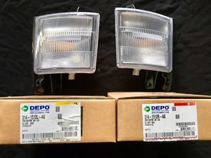 Passenger L+R Corner Light for 1996 97 98 99 00 01 02 03 MITSUBISHI FUSO PR - Picture 1 of 2