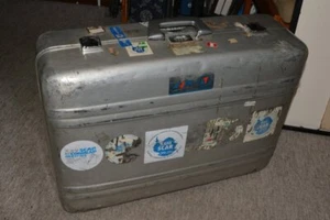 Antarctic Researcher/explorer Robert Rutford's Zero Halliburton Silver suitcase - Picture 1 of 10