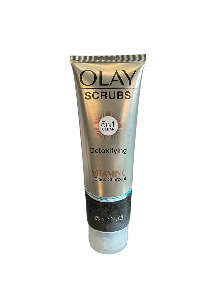 Olay Scrubs 5 in 1 Face Wash 4.2 Oz - Detoxifying Charcoal - Image 1 of 1