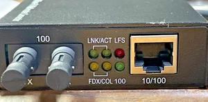 Enhanced 10/100Base-TX to 100Base-FX ST Multi-Mode Media Converter QMC-MFSB-01-0 - Picture 1 of 12