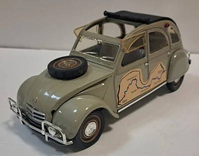 Solido 1:18 Diecast Car Prestige Citroen 2 CV Raid 1966 - Image 1 of 3