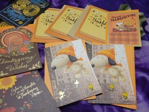 Lot Hallmark Happy THANKSGIVING Card SNOOPY Peanuts Rockin It 50 Hot Air Ballon - Picture 1 of 8