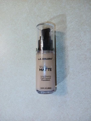 (1) L.A. Colors Truly Matte Long Wearing High Pigment Foundation - CLM353 NUDE  - Image 1 of 3
