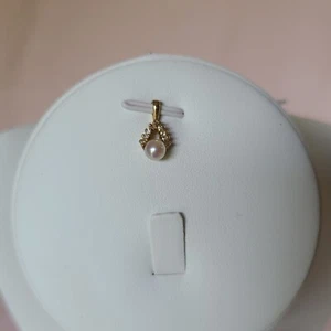 14 Kt Yellow Gold Pearl Diamond Pendant Charm Dainty Delicate 1.15 Grams Gift - Picture 1 of 6