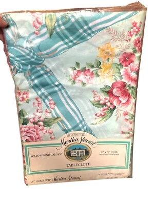 Vtg Martha Stewart Tablecloth Oval Willow Pond Garden NWT 52”x70”Floral Teal NOS - Image 1 of 4