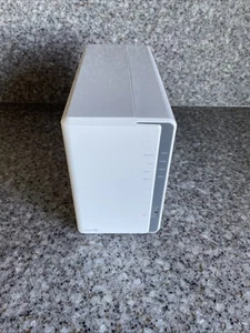Synology NAS DS220j (diskless) Excellent Condition - Afbeelding 1 van 4