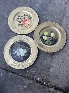 3er Set Vintage Geschirr Tabletts JEDES HANDBEMALT Floral & Gold schwer Acryl - Bild 1 von 4