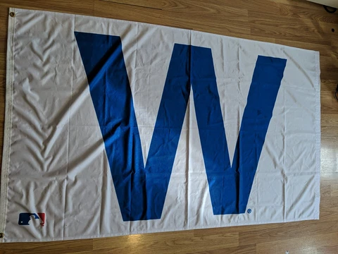 Giant WinCraft MLB Cubs W Flag 59.5 inches X 35.5 inches Cover