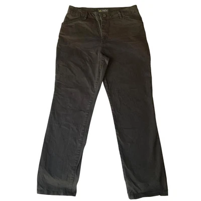 Lee Women Pants 8 SHORT Black Chino Straight Leg 29" Inseam Relaxed Fit Mid Rise - Image 1 of 4