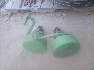 John Deere Styled Model B Tractor  Brake Assemblies Rh Lh Set Good  - Image 1 of 4