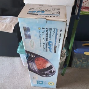 Sharper Image Ionic Breeze GP Silent Air Purifier SI861 w/ Germicidal Protection - Picture 1 of 3