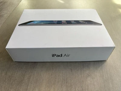 Apple iPad Air (1. Generation - Release 2013),  Wi-Fi, 32GB, Inkl. OVP! - Bild 1 von 4