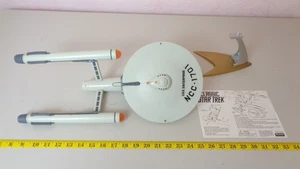 Star Trek Classic USS Enterprise 1701 Electronic Ship 1995 Playmates Works 18-in - Picture 1 of 5