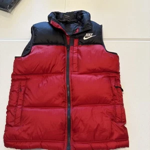 Nike Sportswear Vest Red/Black Puffer Youth M 10-12 - Picture 1 of 4