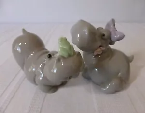 NAO By LLADRO SPAIN porcelain figurines HIPPOS IN LOVE 1998 Hippopotamus Pair - Picture 1 of 10
