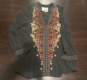Johnny Was schwarz Cupra Viskose bestickt Tunika Shirt Top Bluse Größe S Small gebraucht, in einwandfreiem Zustand - Bild 1 von 4