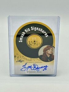 2011 Leaf Pop Century Smash Hit Autographs #SHWJ1 Wynonna Judd Auto /5 Rare SSP!