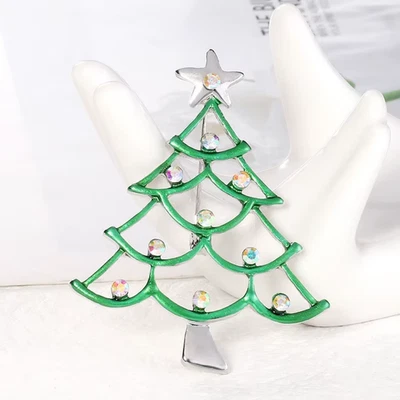 Broche prendedor de árbol de Navidad hueco con diamantes de imitación, plata vacaciones invierno joyería regalo Foto 1 de 4