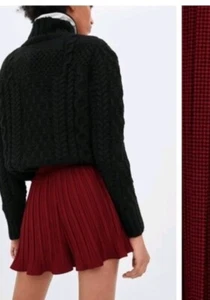 ZARA Red & Black High Waisted Pleated Shorts - Picture 1 of 10