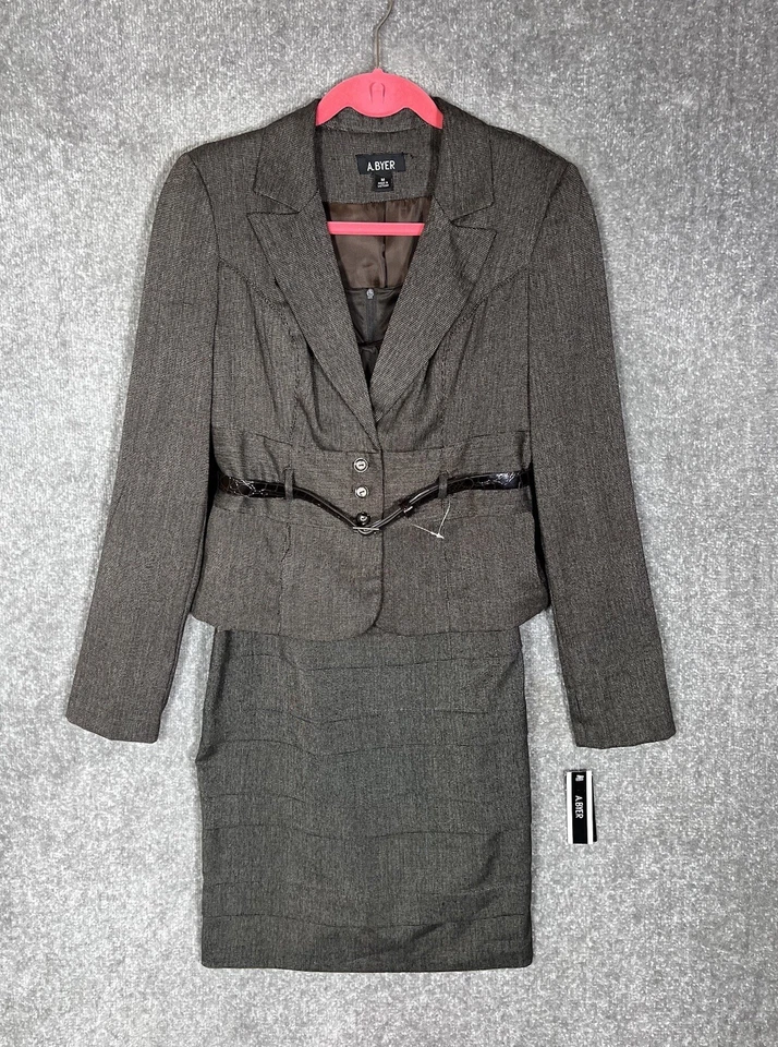 Vestido A Byer sin mangas en capas con blazer con botones para mujer talla mediana marrón Foto 1 de 4