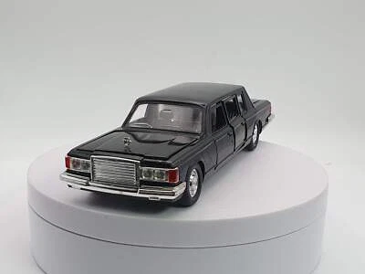 ZIL 117 Limousine Saratou 1/43 Nero - Immagine 1 di 4