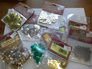 Variety Lot of 11 Packs Vintage Darice Sequins Cresent Leaf Snowflake - Picture 1 of 6