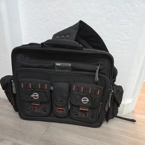 OAKLEY tactical field gear Black good condition - Afbeelding 1 van 22