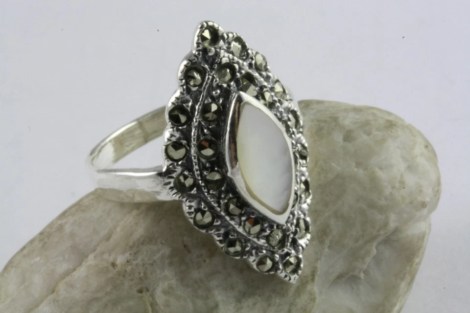 Anello In Argento 925 Con Pietra Lunare E Marcasite Da Donna / 114 - Immagine 1 di 4