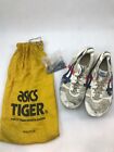 Vintage Retro Asics TIGER Sportschuhe Tuch Schuhtasche gelb mit Laufstollen