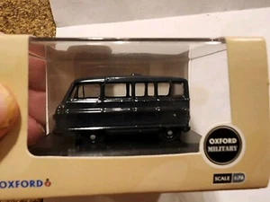 OXFORD 1/76 Scale British Morris J2 Van RAF - Picture 1 of 5