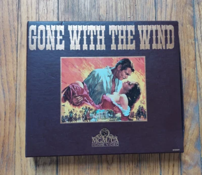 VHS GONE WITH THE WIND COLLECTORS EDITION CLARK GABLE - Image 1 of 2