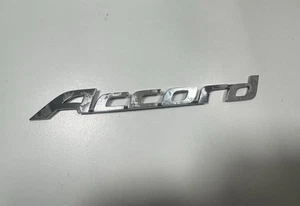 2008-2012 HONDA ACCORD REAR TRUNK LID EMBLEM LOGO - Picture 1 of 2
