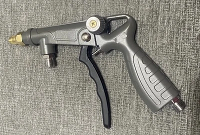 Adjustable underbody undercoating spray gun under seal for schutz spray gun - Image 1 of 3