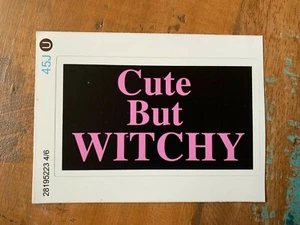 Linda pero bruja PEGATINA brujería oculta Wicca Wicca pagana Halloween - rosa - Imagen 1 de 1