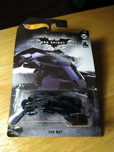 THE DARK KNIGHT RISES BATMAN 80 YEARS DC HOT WHEELS THE BAT FYX90 - Picture 1 of 1