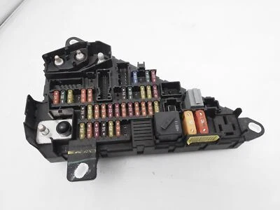 2004-2005 Bmw 645Ci Rear Power Distribution Fuse Box 61146906588 - Изображение 1 из 4